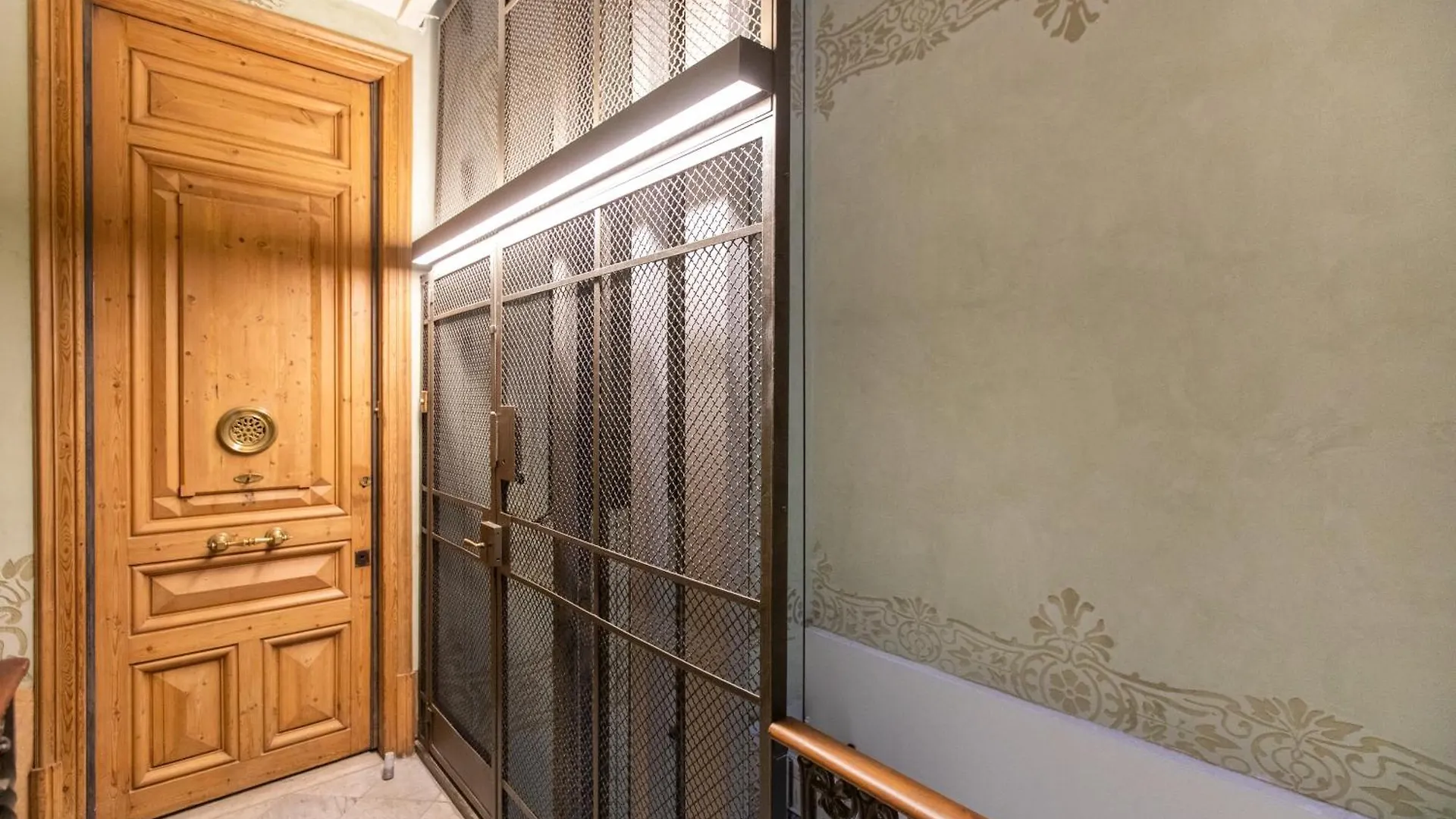 B41 - Apartamento Para Grandes Grupos En Bcn Centro Barcelona Apartament