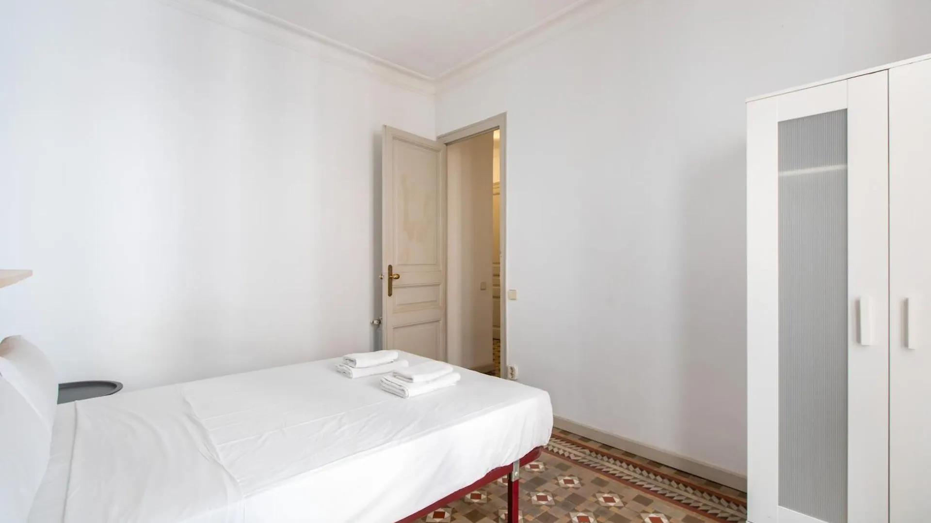 Apartament B41 - Apartamento Para Grandes Grupos En Bcn Centro Barcelona
